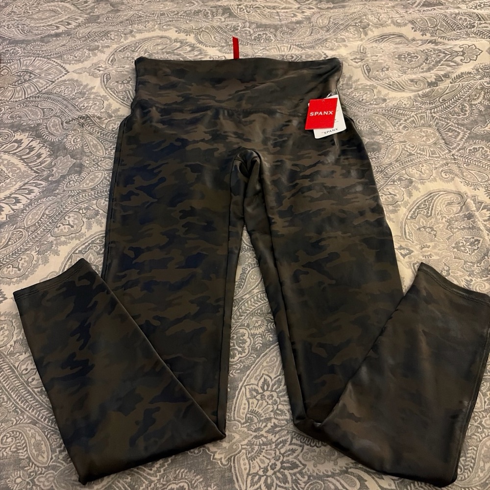 SPANX Olive and Black Camo High-Rise Leggings
